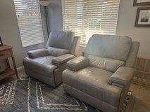 Bassett Recliners like New in Camp Pendleton, California