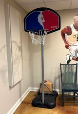 KIDS HEIGHT-ADJUSTABLE BASKETBALL HOOP - PORTABLE BACKBOARD & STAND - SPALDING in St. Charles, Illinois