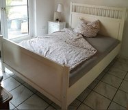 Queen size bed in very good condition smoker and pet free Haus I can delivery and set up the bed in Ramstein, Germany