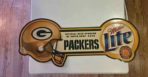 Ultra Rare Authentic Stunning Green Bay Packers Miller Lite NFL Tacker Tin Promo Beer Bar Sign S... in Chicago, Illinois