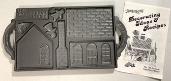 Vintage 80s John Wright Cast Iron Clad Ginger Bread House Baking Mold in Naperville, Illinois