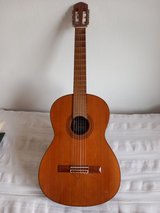 Guitar- Antonio Rubén vintage classical guitar in Stuttgart, GE