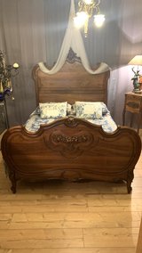 Bedroom Set - Lousi XV circa 1900 in Ramstein, Germany