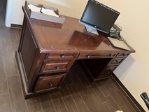 Large Desk in Ramstein, Germany