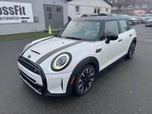 2024 MINI Hardtop 4 Door Cooper S – Compact Sporty Hatchback in Spangdahlem, Germany