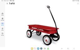 Kids wagon in Yucca Valley, California