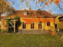 Parkstein: Charming Countryside Home – Just 20 Minutes from Grafenwöhr in Grafenwoehr, GE