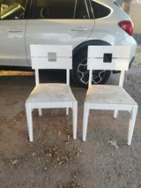 Chairs in Alamogordo, New Mexico