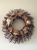 18” Victorian Wreath in Bolingbrook, Illinois