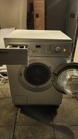 Washing Machine Miele Novotronic W986 in Wiesbaden, GE
