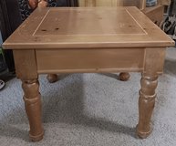 Solid Wood Pine End Table in Alamogordo, New Mexico