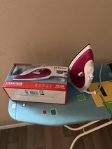 Alpina Steam Iron in Ramstein, Germany