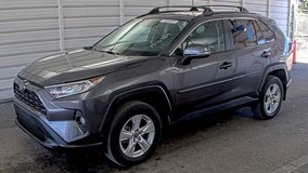 2021 TOYOTA RAV4 XLE AWD – RELIABLE, STYLISH & READY FOR ANY ROAD! in Batavia, Illinois