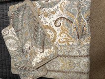 “Pottery Barn” Cal King Quilt & Shams in Travis AFB, California