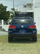 2005 VW Touareg in Okinawa, Japan