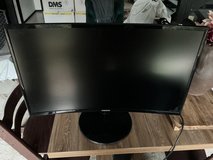 Samsung 27” Curved Full HD Monitor (LC27F390FH / C27F390) - Great Condition in Stuttgart, GE