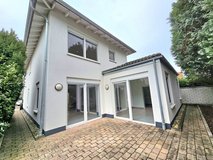 For Rent: Freestanding House in Hauptstuhl in Ramstein, Germany