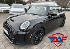 2024 MINI COOPER S ICONIC HARDTOP 2-DOOR in Ramstein, Germany