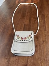 Cute over the shoulder PURSE in Perry, Georgia