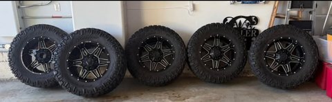Selling a full set of 5 wheels and tires in great condition. in 29 Palms, California