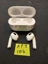 Airpods Gen 3 in Bolingbrook, Illinois
