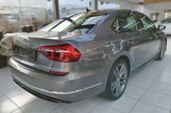 2018 VOLKSWAGEN PASSAT R-LINE in Ramstein, Germany