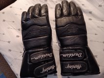 HD gloves in Alamogordo, New Mexico