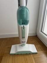 Shark Steam Mop -Like New US Plug Only in Ramstein, Germany