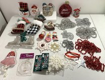 New & Like New! 34 pc Bundle Christmas Ornaments Beaded Garland & Snowmen Decor - *$10 Takes ALL* in Naperville, Illinois