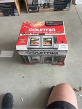 Digital countertop oven with air fry in Kingwood, Texas