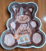 Bear Cake Pan in Tomball, Texas