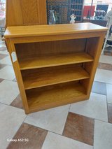 Oak 3 level book shelf 2 sizes in Fort Leonard Wood, Missouri