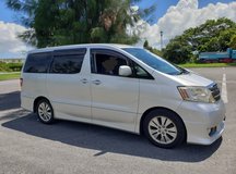 2003 Toyota Alphard, 3.0L V6 in Okinawa, Japan