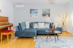 TLA/TDY - 2BR 1.5BA w/ patio & BBQ grill [ref: F76] in Ramstein, Germany