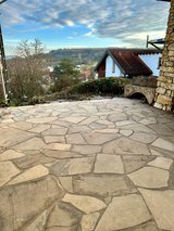 MEGA spacey apartement with garden in Stuttgart, GE