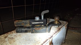 HEAVY DUTY TOW HITCH 2" RECEIVER in 29 Palms, California