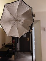 4× Westcott studio umbrellas in Stuttgart, GE