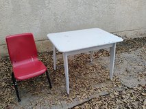 Kids Table and Chair in Alamogordo, New Mexico