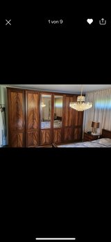 Grand 9-Piece Bedroom Set in Stuttgart, GE