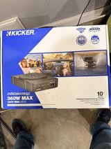 **FOR SALE** Kicker 360max watt, 180w RMSHS10. in Fort Leonard Wood, Missouri