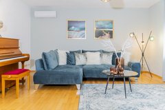 TLA/TDY - 2BR 1.5BA w/ AC, patio & BBQ grill [ref: F76] in Ramstein, Germany