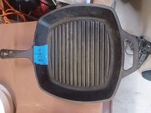 Lodge Cast Iron 10" Grill Skillet in 29 Palms, California