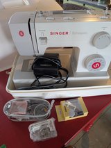 SINGER sewing machine in Fort Campbell, Kentucky