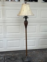 Palm-themed Floor Lamp ~ Nice in Kingwood, Texas