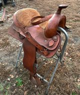 Horse saddles in Camp Lejeune, North Carolina