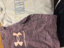 Sweaters small 6 (2) in Travis AFB, California