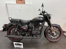 ROYAL?ENFIELD?CLASSIC350 in Okinawa, Japan