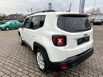 2019 Jeep Renegade Latitude FWD in Spangdahlem, Germany