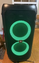 JBL Partybox 100- 160 Watts in Exc Cond in Warner Robins, Georgia