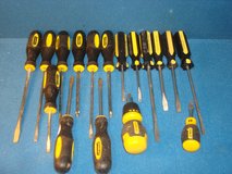 17 STANLEY SCREWDRIVERS in Aurora, Illinois